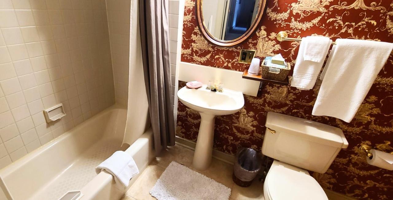 モルバーン General Warren Bed & Breakfast エクステリア 写真