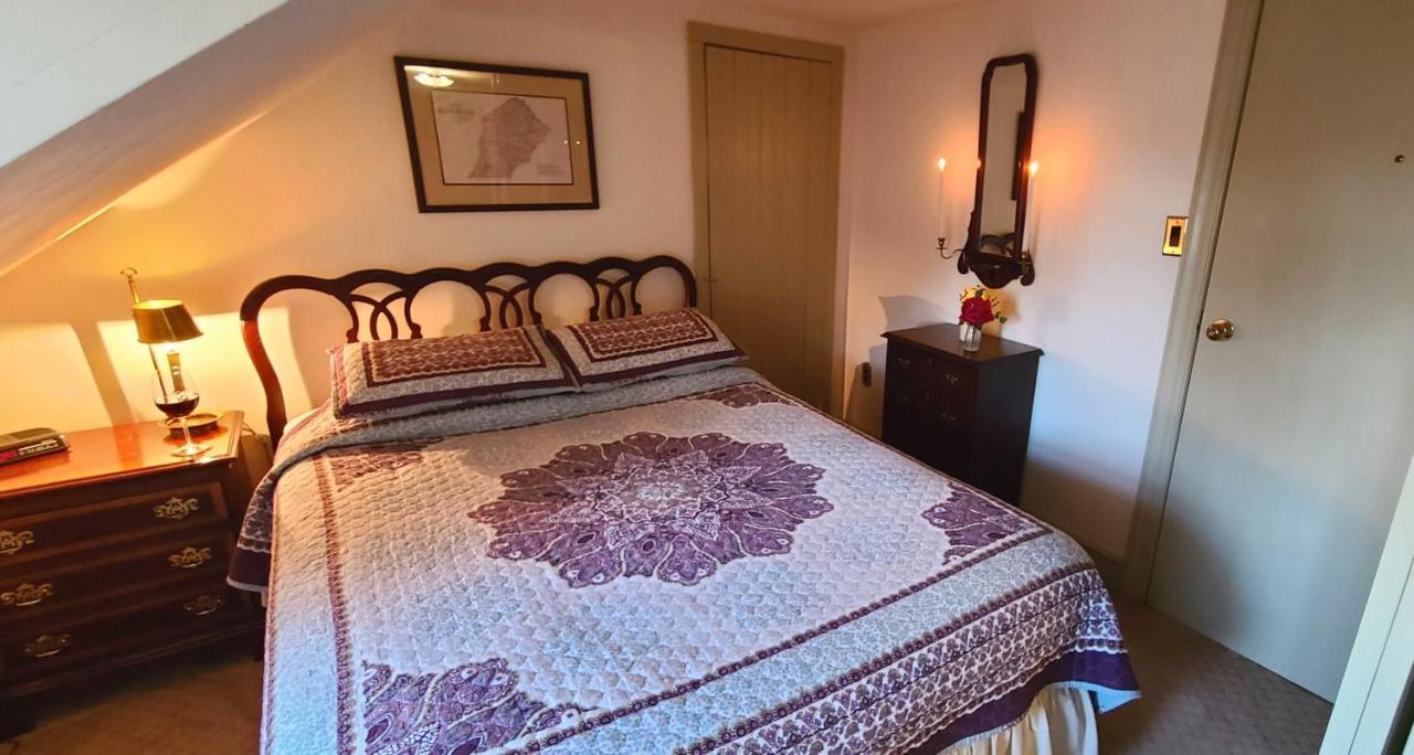 モルバーン General Warren Bed & Breakfast エクステリア 写真
