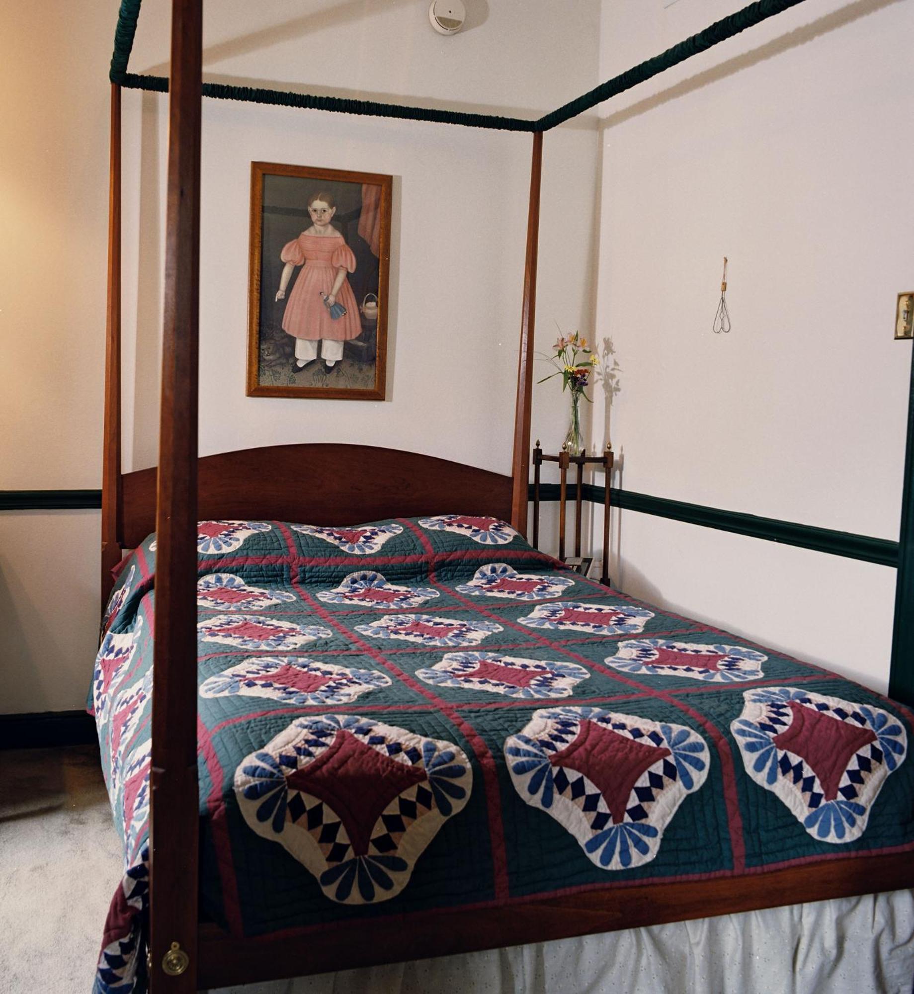 モルバーン General Warren Bed & Breakfast エクステリア 写真